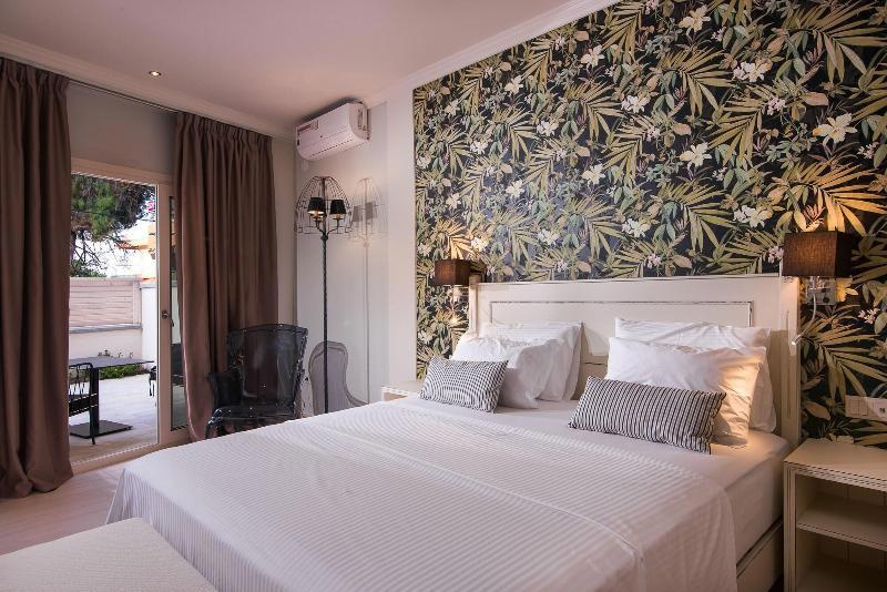Neikos Luxury Suites galeri fotoğrafı