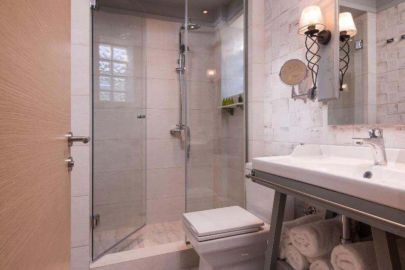 Neikos Luxury Suites galeri fotoğrafı