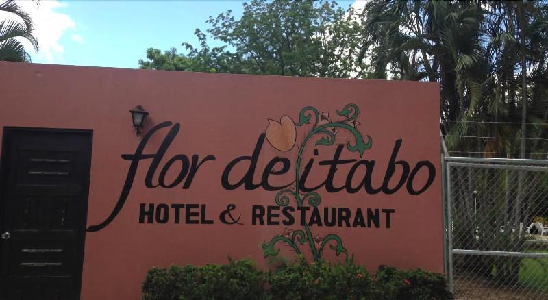 Hotel Flor De Itabo
