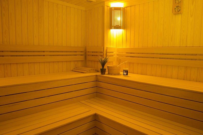 Safran City Hotel And Spa