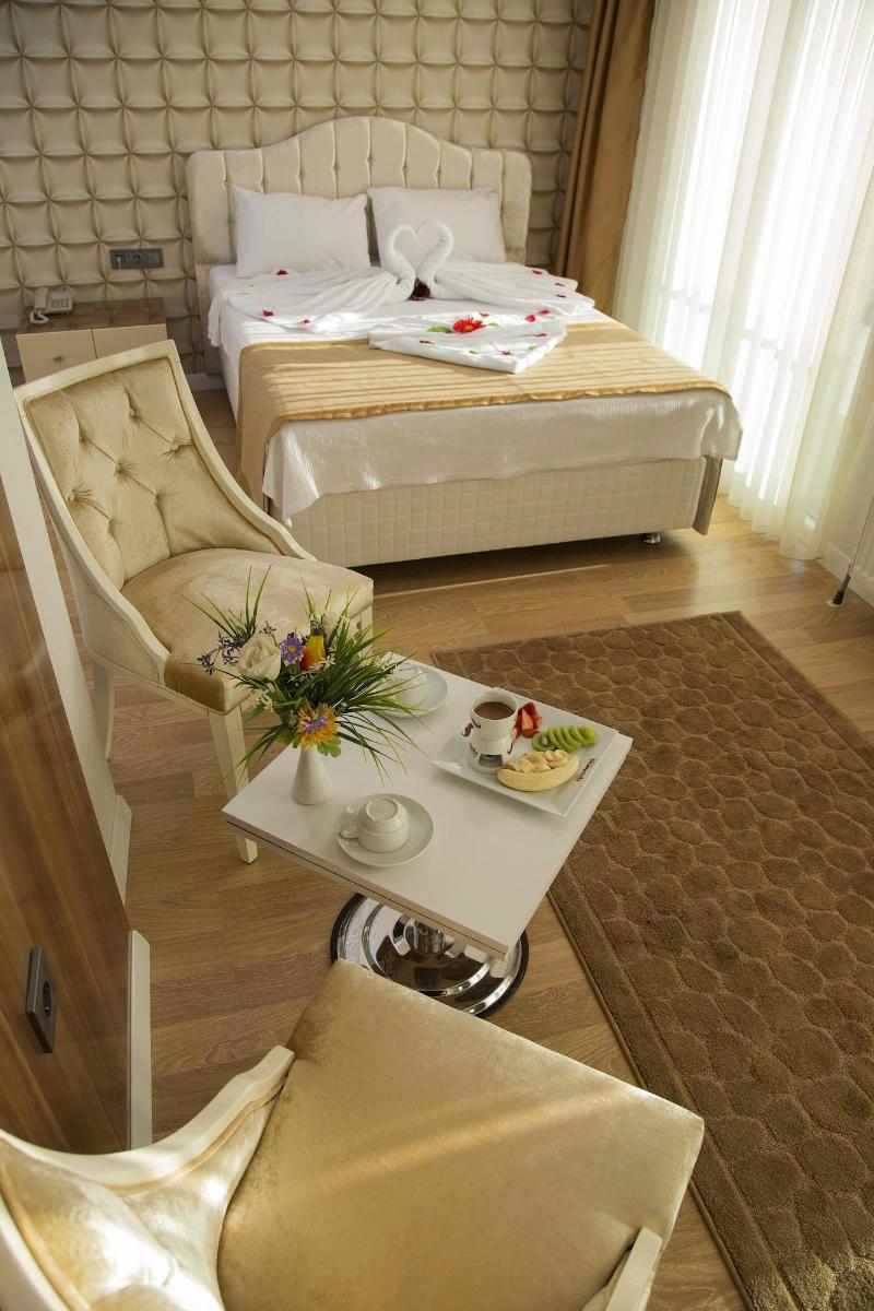 Safran City Hotel And Spa