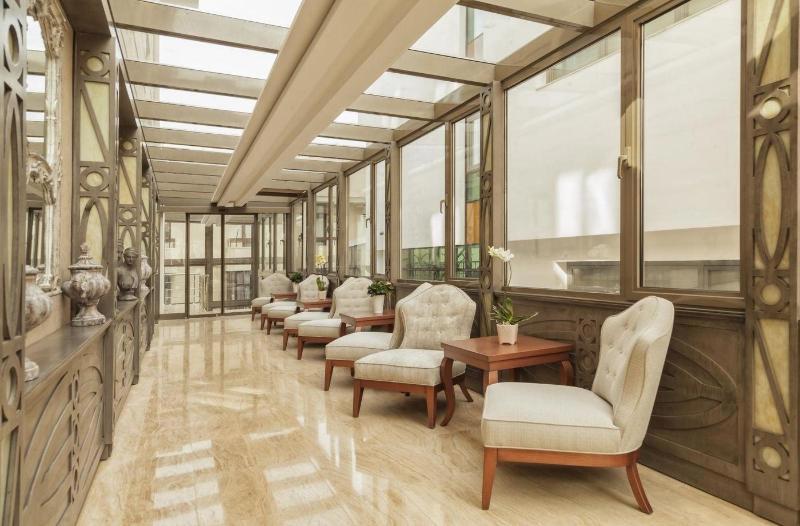 Cadence Design Hotel