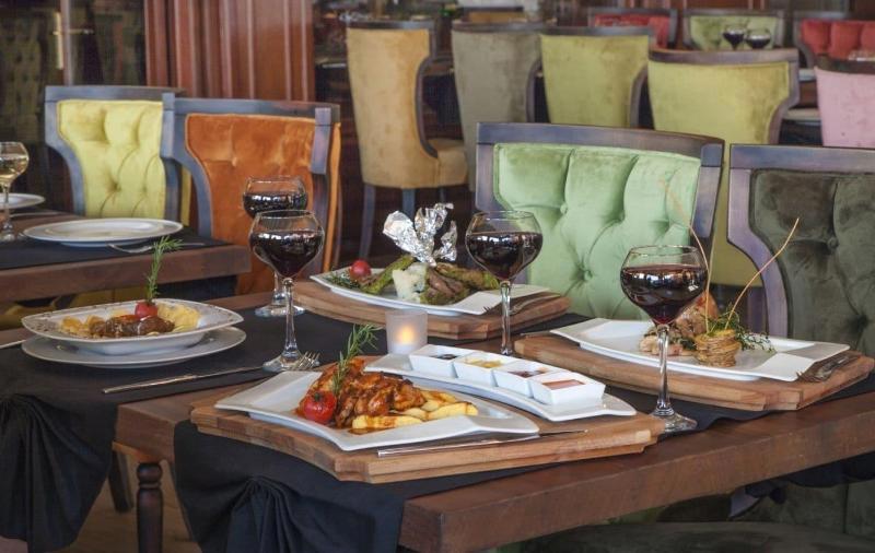 Cadence Design Hotel