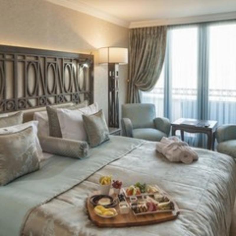 Cadence Design Hotel