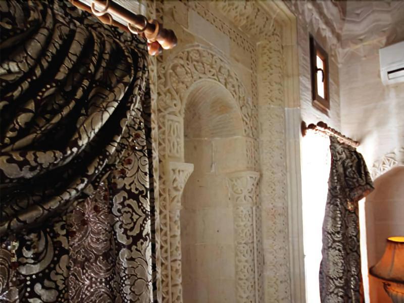 Dara Konagi fotoğrafı