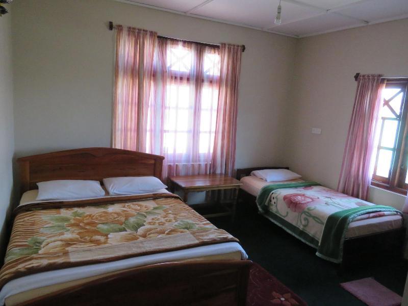 Carnation Rest