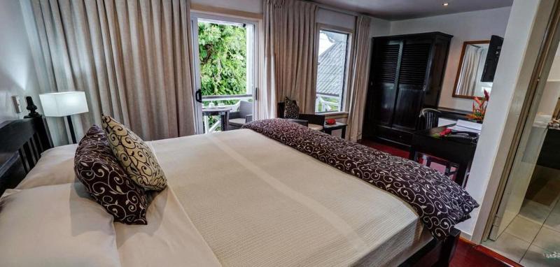 The Seaview Lodge