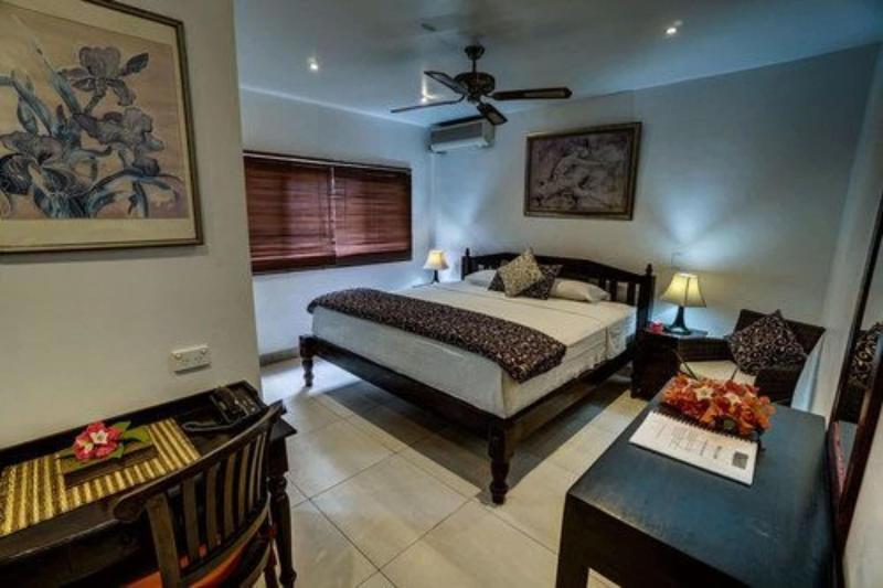 The Seaview Lodge