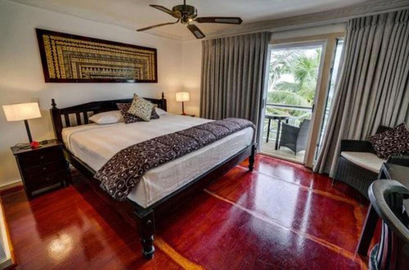 The Seaview Lodge