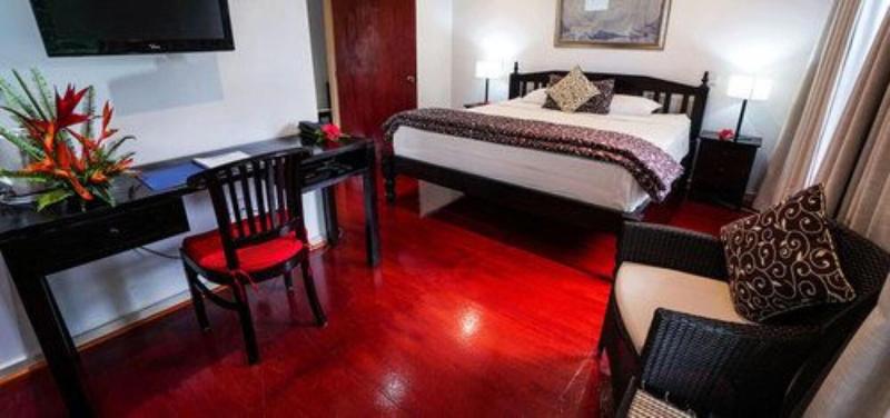 The Seaview Lodge