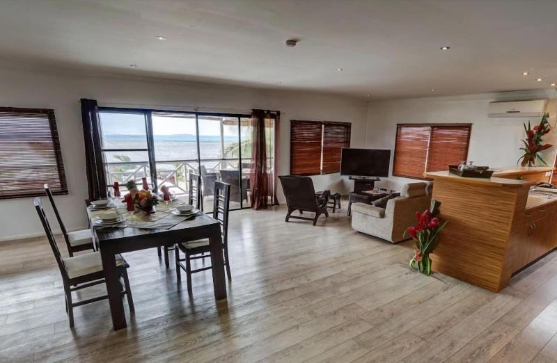 The Seaview Lodge