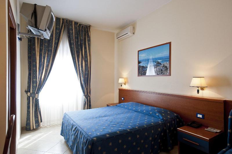 Hotel 4 Pini fotoğrafı