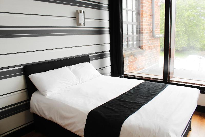 Cornmill Hotel