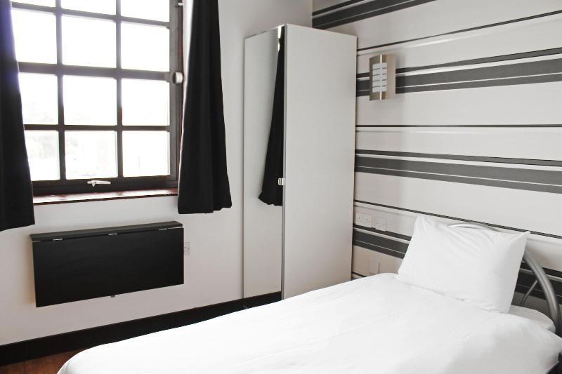Cornmill Hotel
