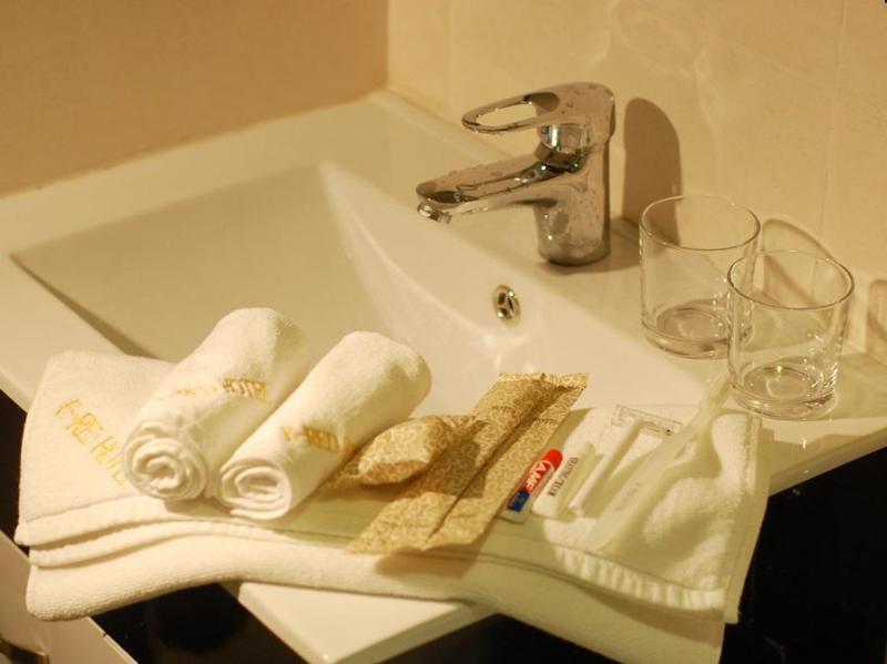 Ernes Hotel Bandar Perda