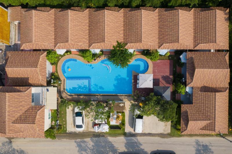 Charm Resort Cha-Am