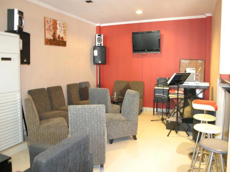 Royal Mamberamo Hotel