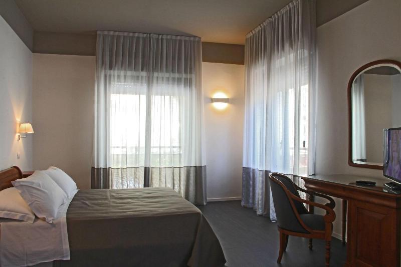 Hotel Cristallo galeri fotoğrafı