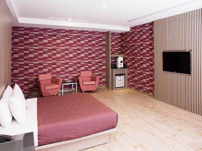 Midi Motel Pingtung Branch
