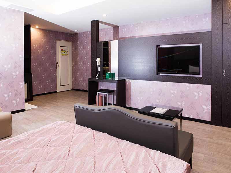 Midi Motel Pingtung Branch