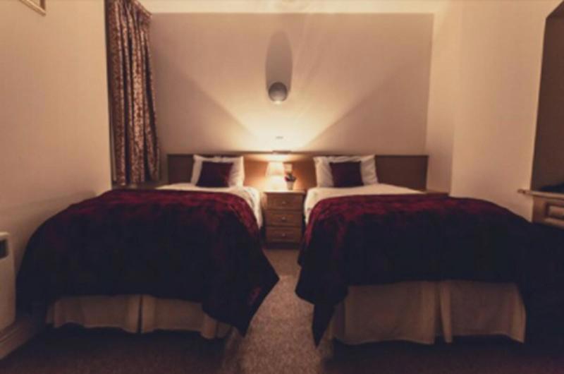 Celtic Lodge Guesthouse - Restaurant & Bar