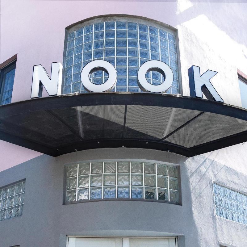 Intj Hotel