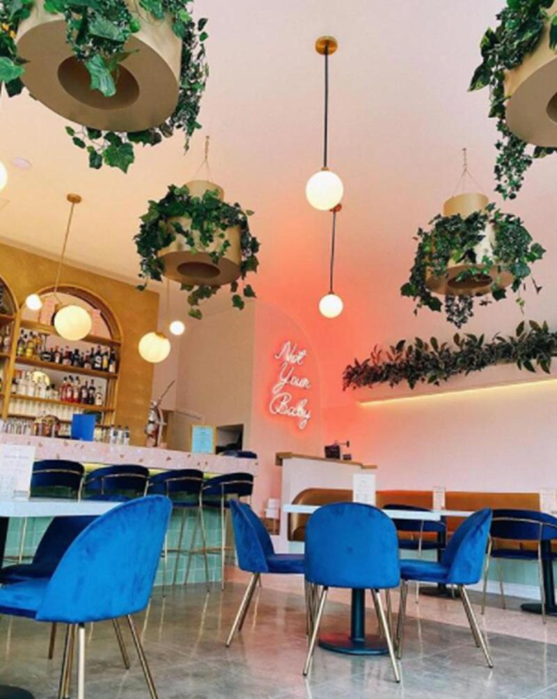 Intj Hotel