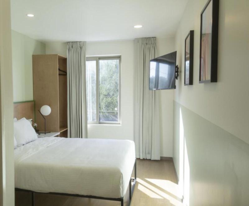 Intj Hotel