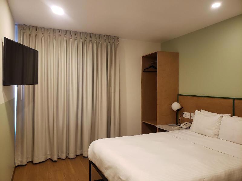 Intj Hotel