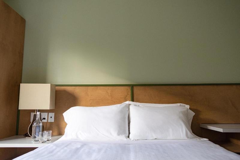 Intj Hotel