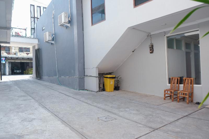 Oyo 1454 111 Residence