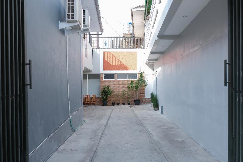 Oyo 1454 111 Residence