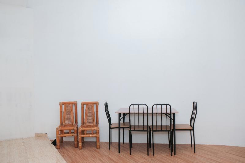 Oyo 1454 111 Residence