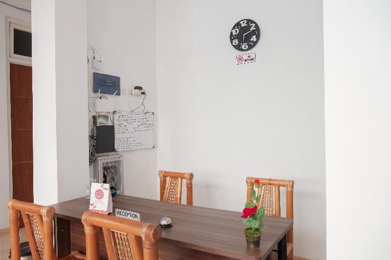 Oyo 1454 111 Residence