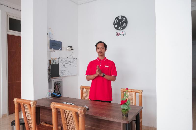 Oyo 1454 111 Residence