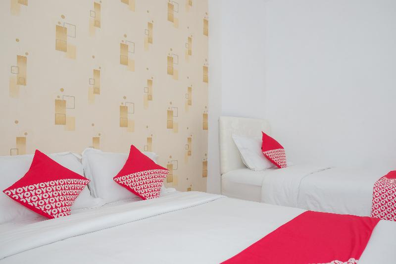 Oyo 1454 111 Residence