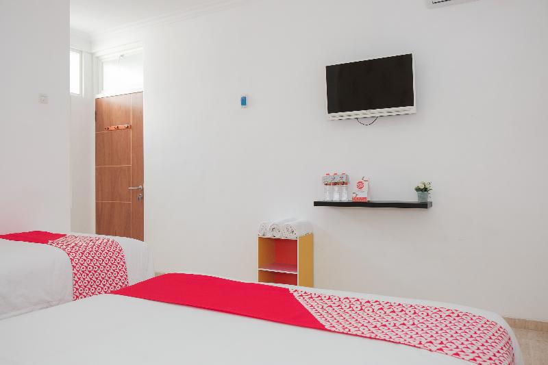 Oyo 1454 111 Residence