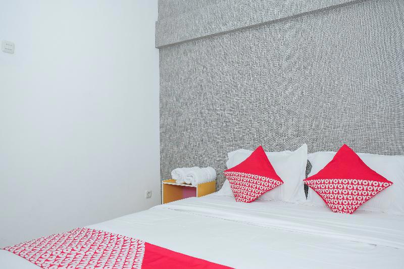 Oyo 1454 111 Residence