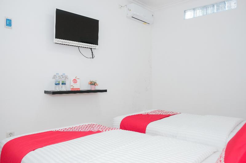 Oyo 1454 111 Residence