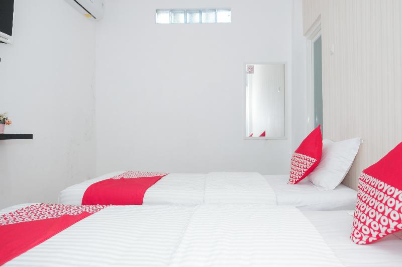 Oyo 1454 111 Residence