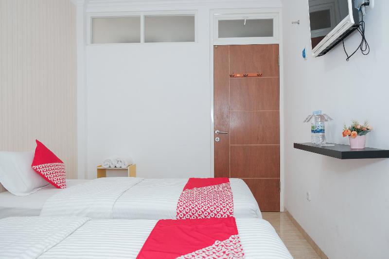 Oyo 1454 111 Residence
