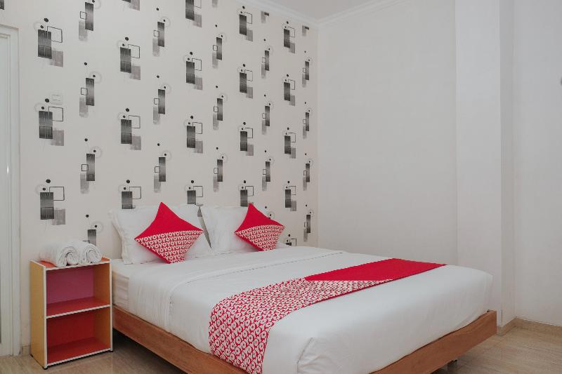 Oyo 1454 111 Residence