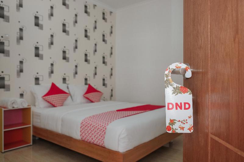 Oyo 1454 111 Residence