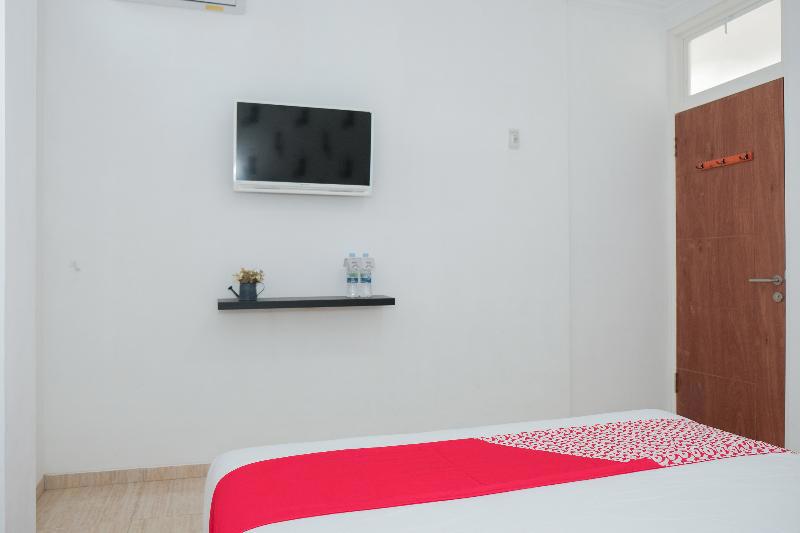 Oyo 1454 111 Residence