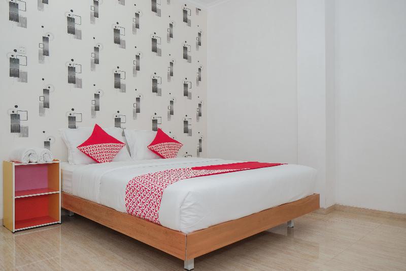 Oyo 1454 111 Residence