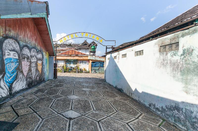 Oyo 2527 Hotel Triana