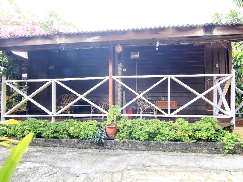 Ombak Inn Chalet