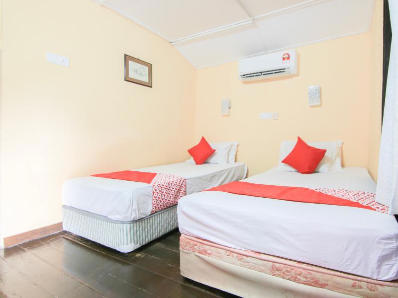 Ombak Inn Chalet