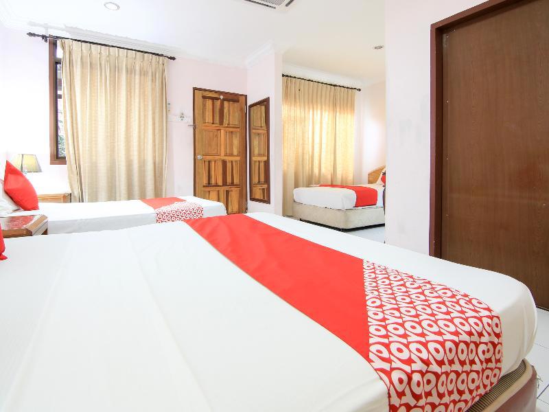 Ombak Inn Chalet