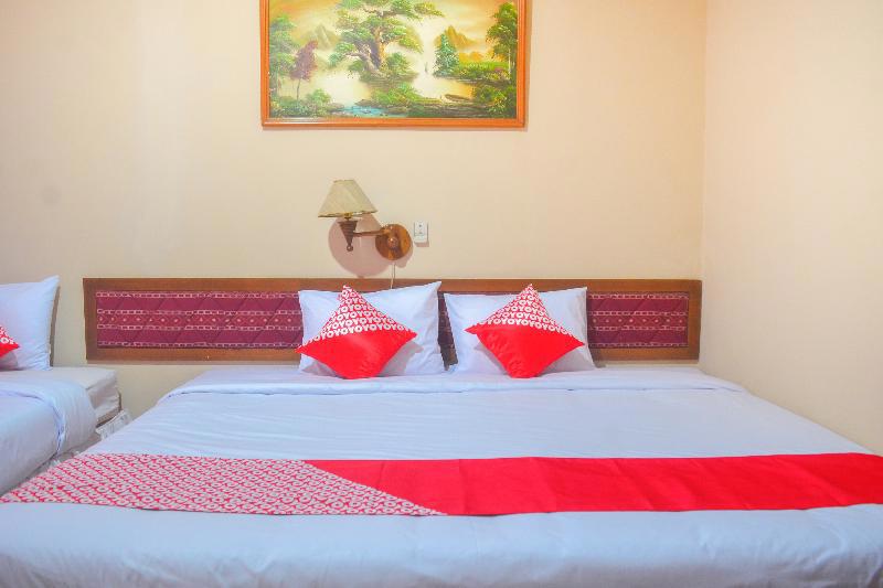 Oyo 1240 Hotel Pantai Jaya